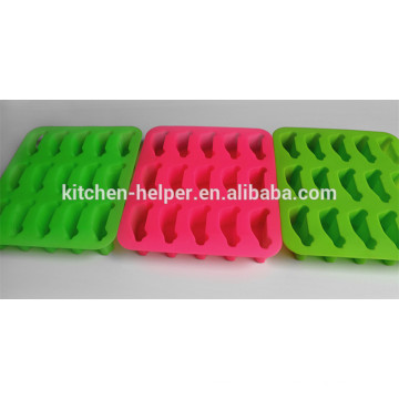 Novo produto Profissional Grade Alimentos Ice Mould Maker Car forma Silicone Ice moldes para venda / Silicone Ice Cube Bandeja